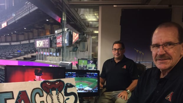 Steve Berthiaume and Bob Brenly